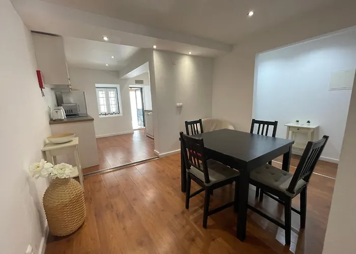 With Terrace بيت للعطل *