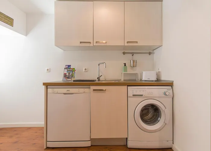 With Terrace بيت للعطل