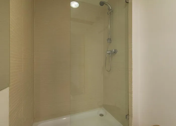 With Terrace بيت للعطل *