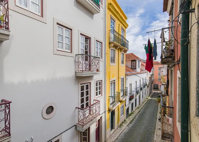 With Terrace بيت للعطل Lisboa