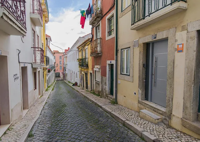 With Terrace بيت للعطل