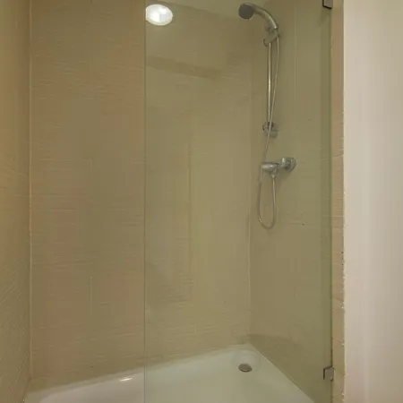 With Terrace Nyaraló *