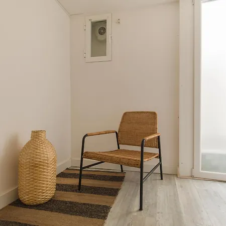 With Terrace Lisboa